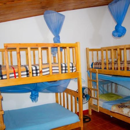 Hostel Pensao Ya Mute Chimoio Buitenkant foto